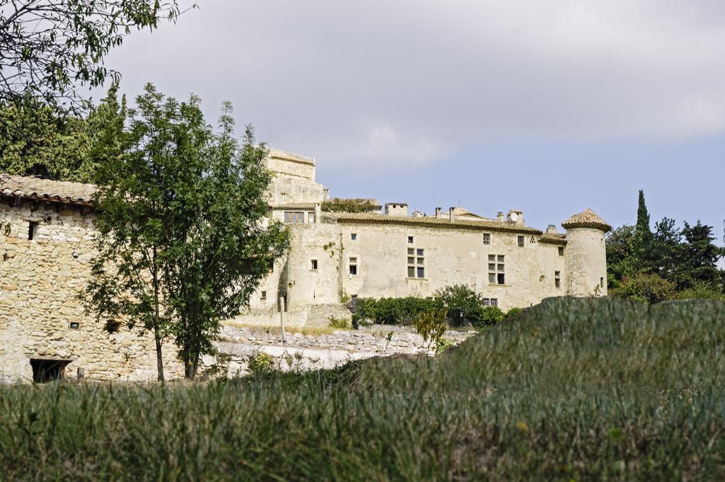 Logis Hotel Les Hospitaliers Le Poet-Laval Екстер'єр фото