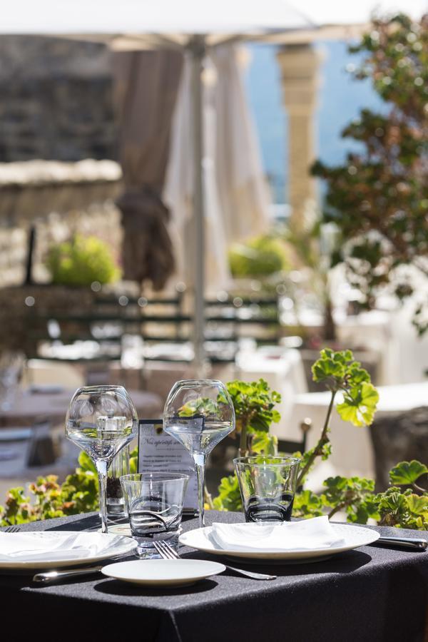 Logis Hotel Les Hospitaliers Le Poet-Laval Екстер'єр фото